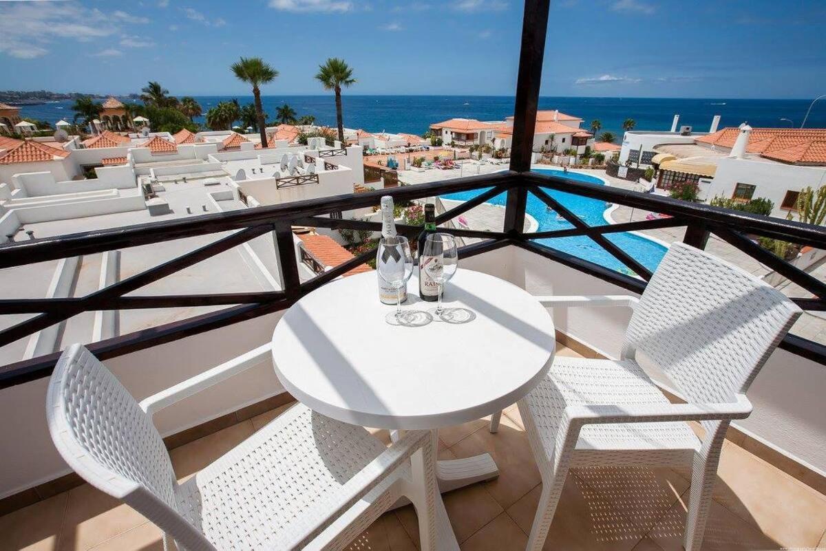 2 Bedroom Apartment For 4 People In Tenerife Адехе Экстерьер фото