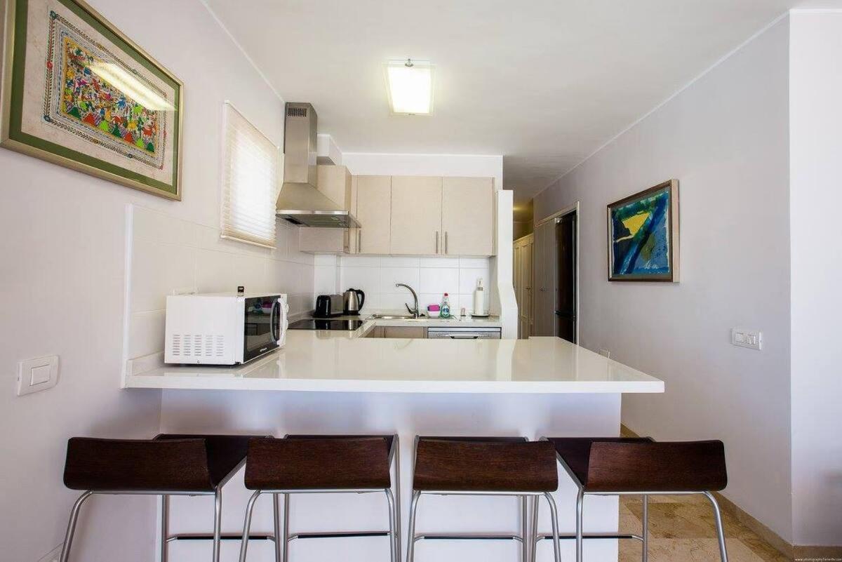 2 Bedroom Apartment For 4 People In Tenerife Адехе Экстерьер фото