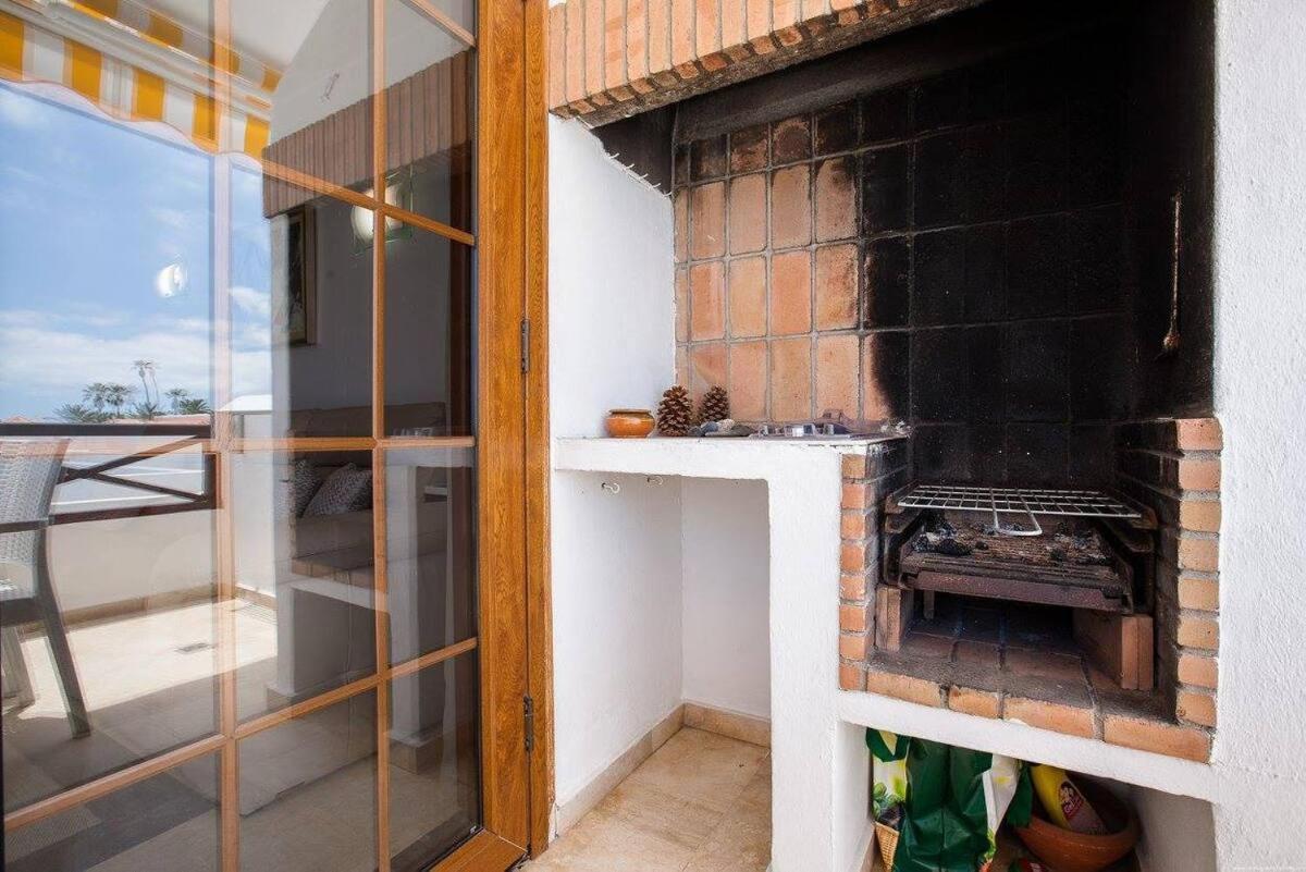 2 Bedroom Apartment For 4 People In Tenerife Адехе Экстерьер фото